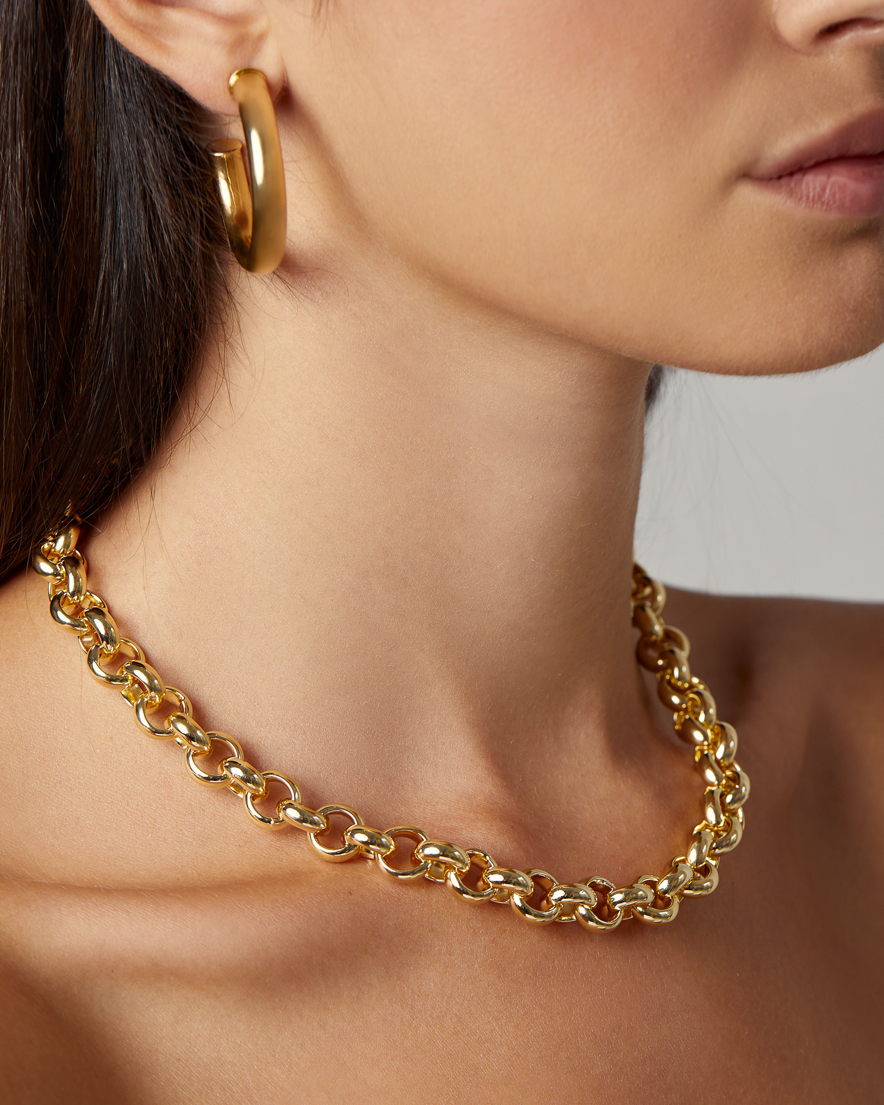 Copy of Collar Round Chained