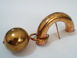 (WH) Pendientes Half Bill & Ball