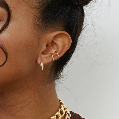 (WH) Earcuff Wave